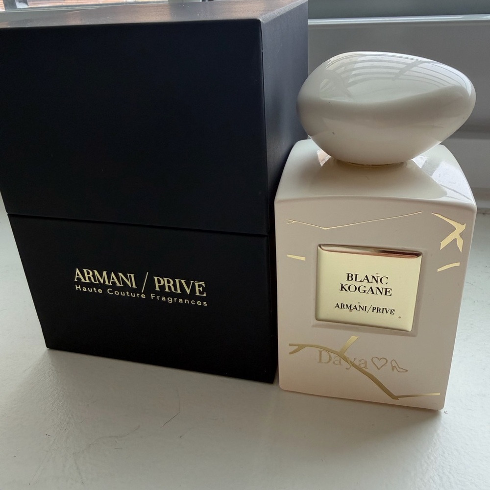 Armani Privé Blanc Kogane
